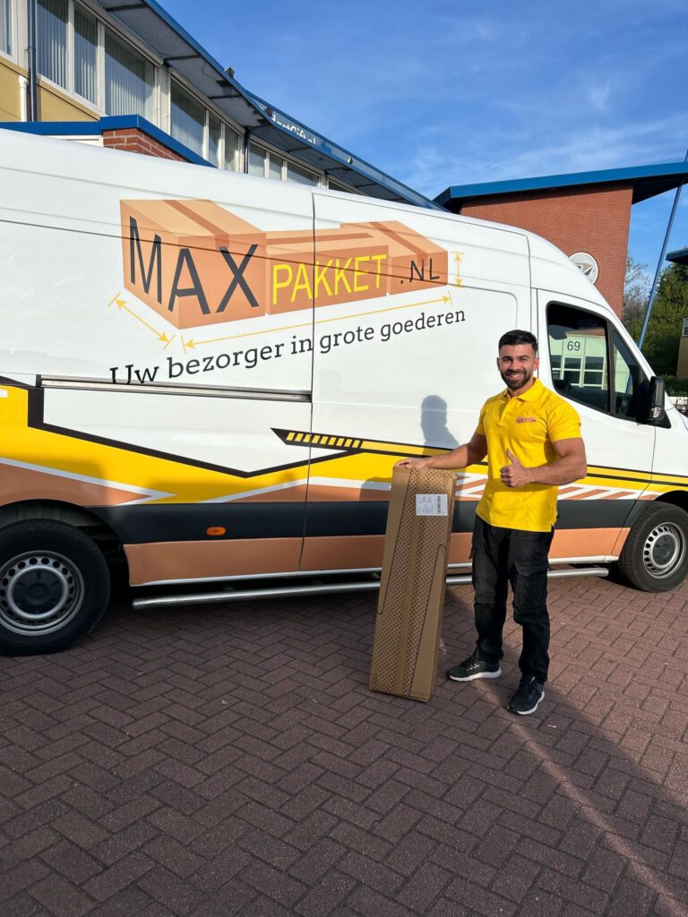Max Pakket bezorger 2-2